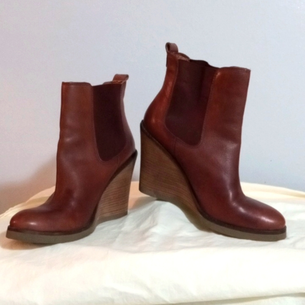LUCKY BRAND BROWN LEATHER WEDGE ANKLE BOOTS W/WOOD HEEL size 10